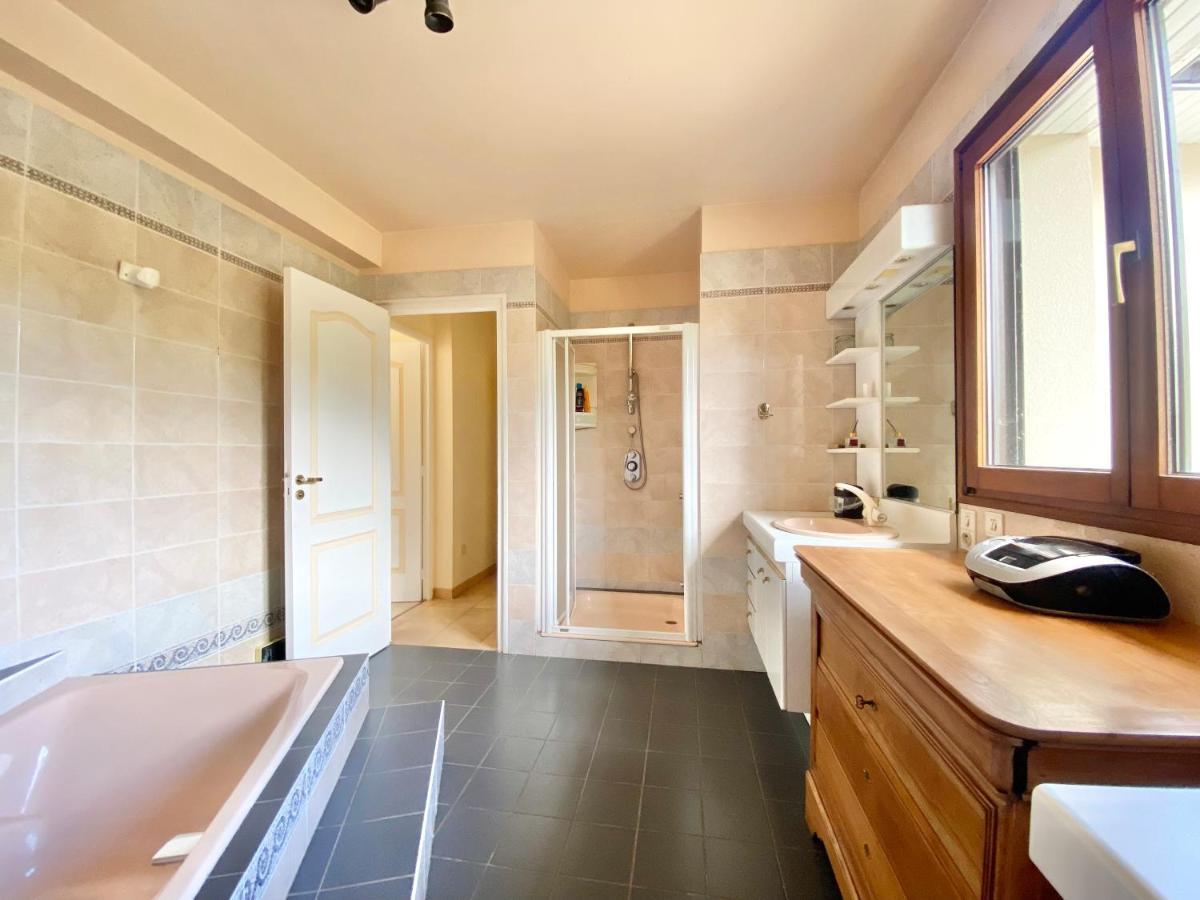 La Kervao - Maison 5 Chambres - Jardin - Terrasse - Internet Кимпер Екстериор снимка